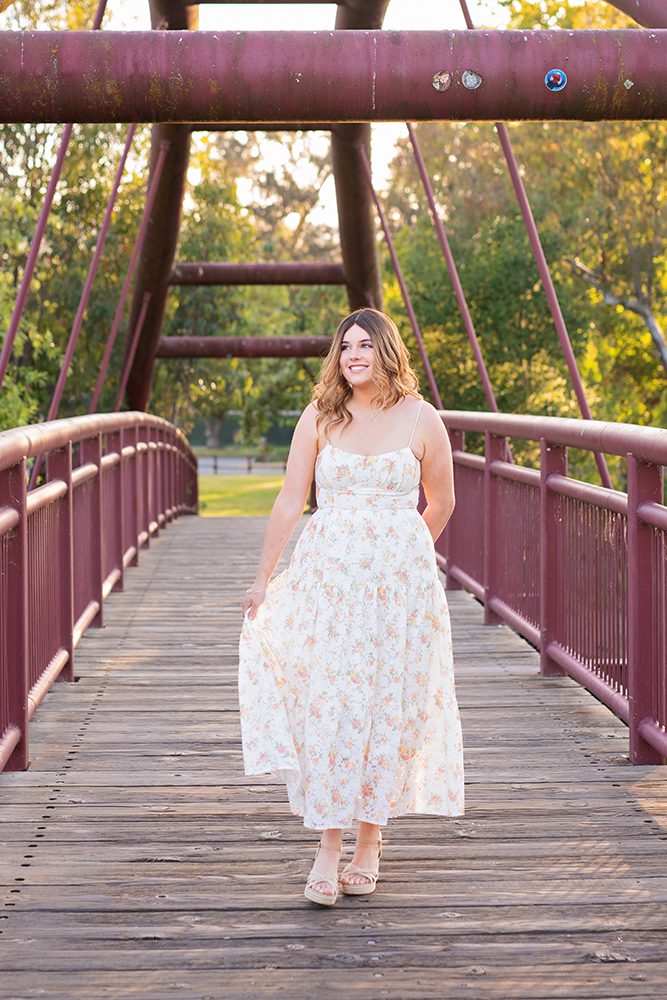 senior portraits at Vasona Park