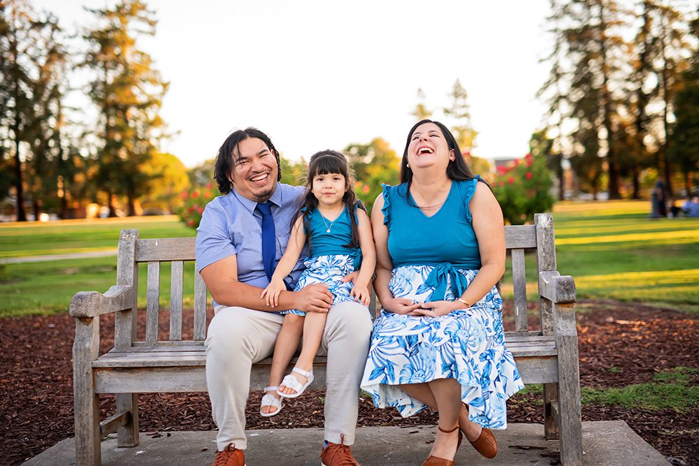 sunset maternity portraits at the Municipal Rose Garden