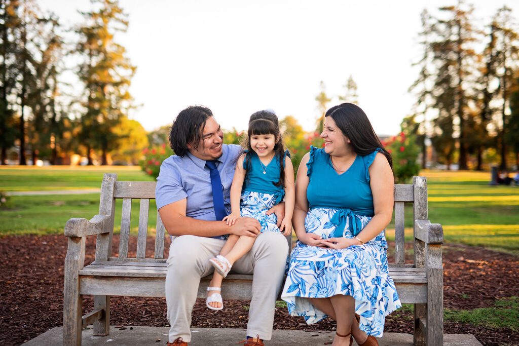 sunset maternity portraits at the Municipal Rose Garden