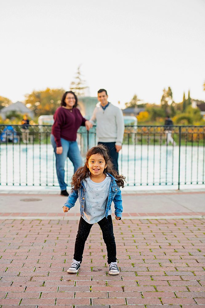 Sunset Family Portraits at the Municipal Rose Garden