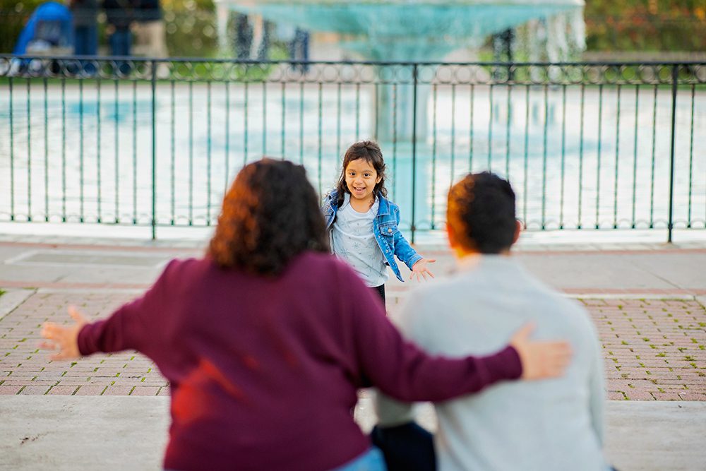 Sunset Family Portraits at the Municipal Rose Garden
