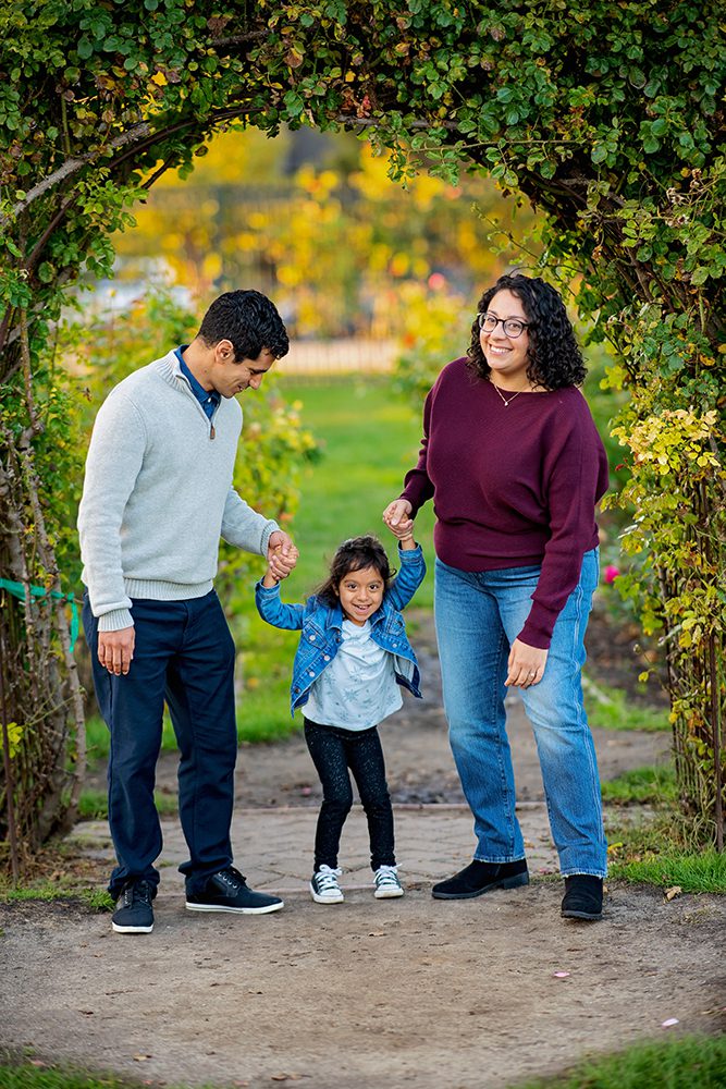 Sunset Family Portraits at the Municipal Rose Garden