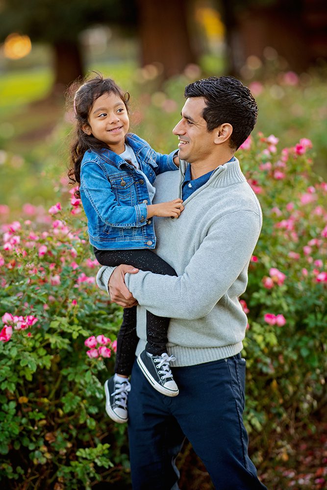 Sunset Family Portraits at the Municipal Rose Garden